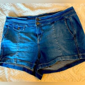 Torrid light Blue Jean Shorts